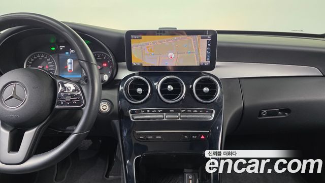 Mercedes-Benz C-Class C200