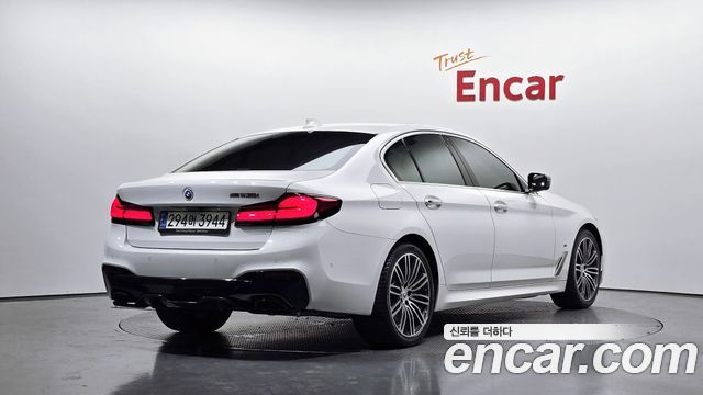 BMW 5-Series 530i M Sport Package Plus