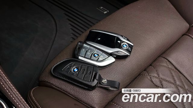BMW 5-Series 530i M Sport Package Plus