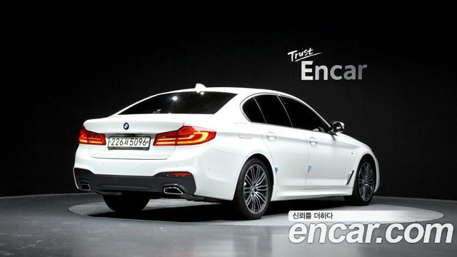 BMW 5-Series 520d M Sport Package Plus
