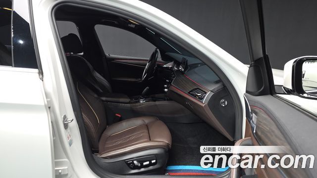 BMW 5-Series 520d M Sport Package Plus