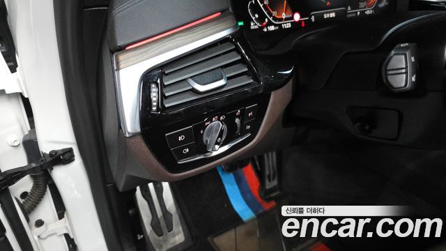 BMW 5-Series 520d M Sport Package Plus