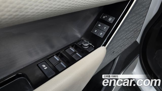 Land Rover Range Rover Velar 3.0 P380 R-Dynamic SE