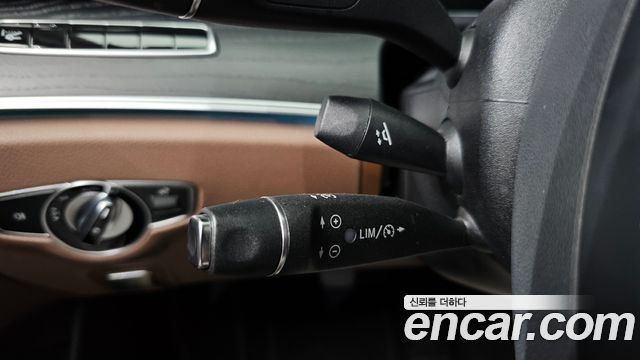 Mercedes-Benz E-Class E220d Avantgarde