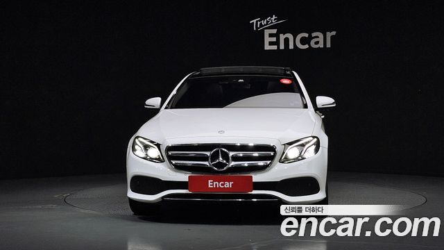 Mercedes-Benz E-Class E300 Avantgarde