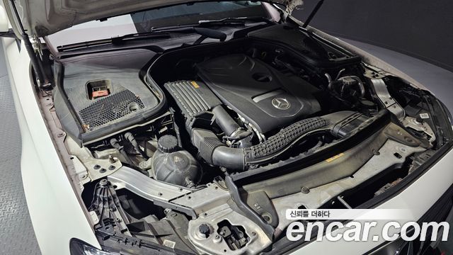 Mercedes-Benz E-Class E300 Avantgarde