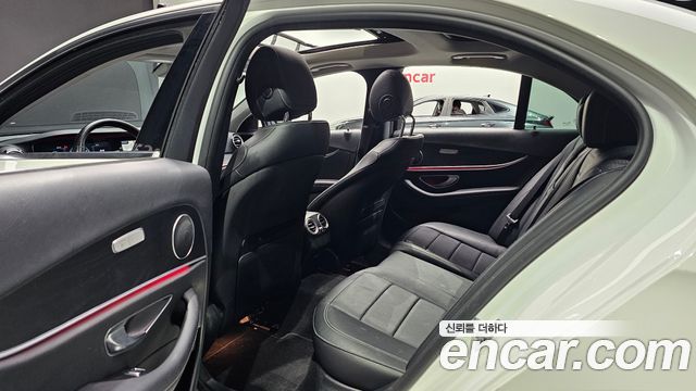 Mercedes-Benz E-Class E300 Avantgarde