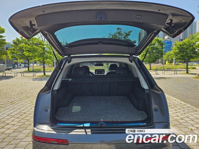 Audi Q7 45 TFSI Quattro