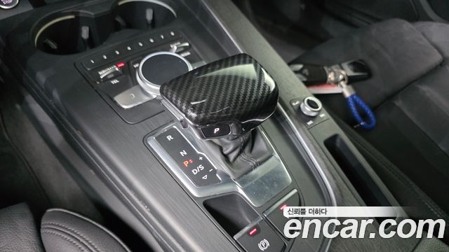 Audi A4 40 TFSI Premium