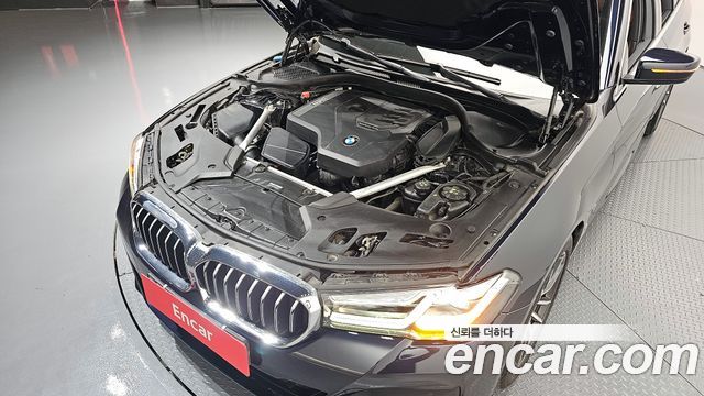 BMW 5-Series 520i M Sport
