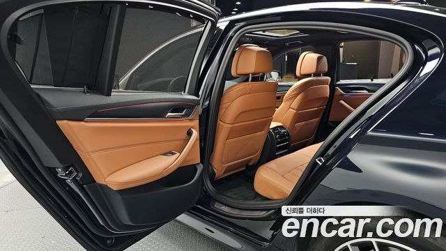 BMW 5-Series 520i M Sport