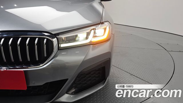 BMW 5-Series 520i M Sport