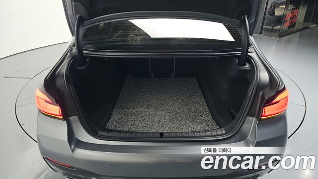 BMW 5-Series 520i M Sport