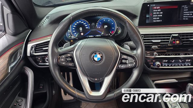 BMW 5-Series 520d M Sport Package Plus