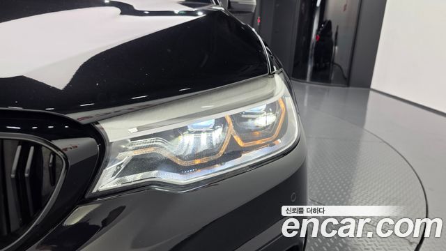 BMW 5-Series 520d M Sport Package Plus