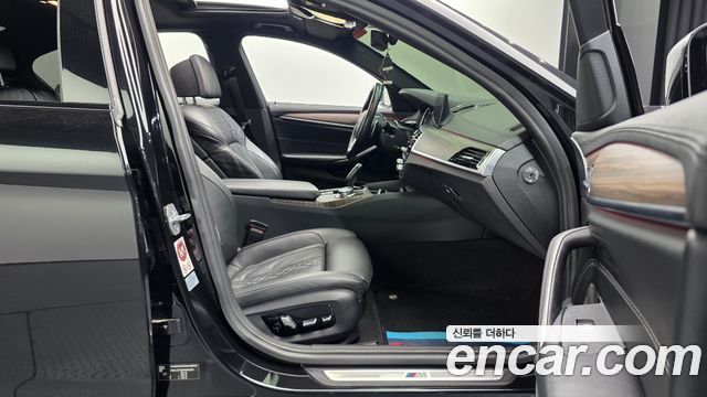 BMW 5-Series 520d M Sport Package Plus