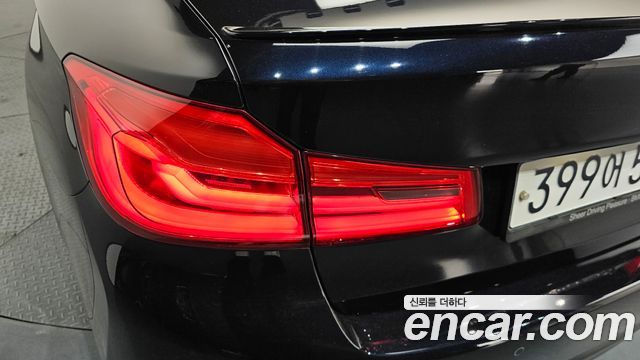 BMW 5-Series M550d xDrive