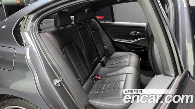 BMW 3-Series M340i Performance