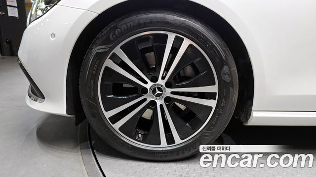 Mercedes-Benz E-Class E250 Avantgarde