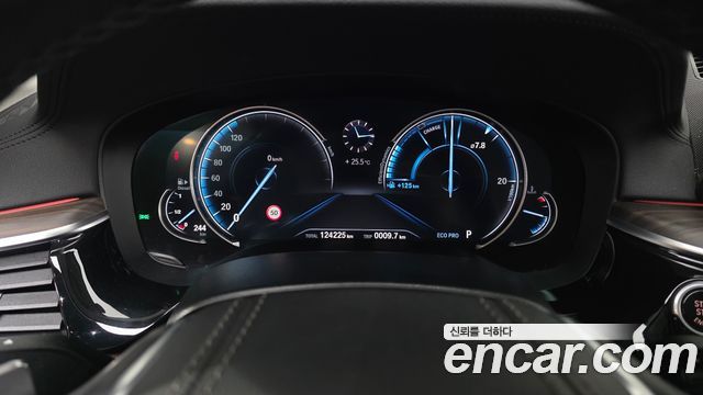 BMW 5-Series 520d Luxury Plus