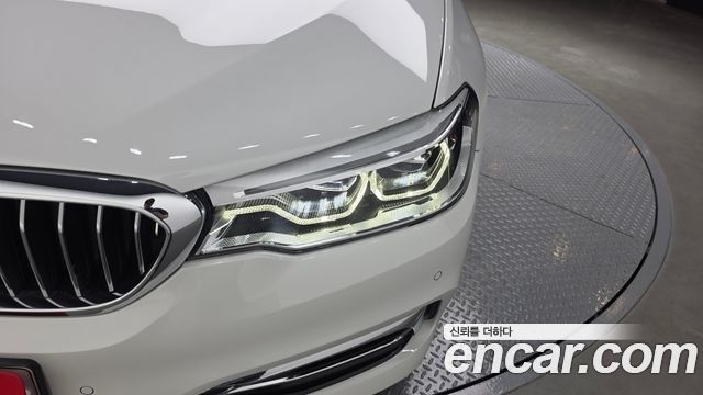BMW 5-Series 520d Luxury Plus