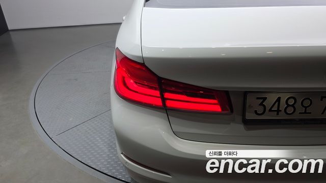 BMW 5-Series 520d Luxury Plus