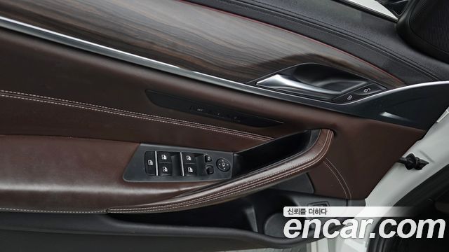 BMW 5-Series 520d Luxury Plus