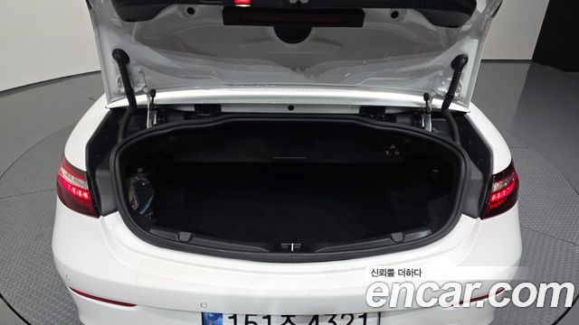 Mercedes-Benz E-Class E450 4MATIC Cabriolet