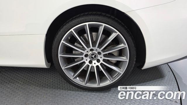 Mercedes-Benz E-Class E450 4MATIC Cabriolet