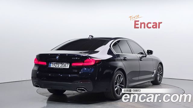 BMW 5-Series 523d M Sport