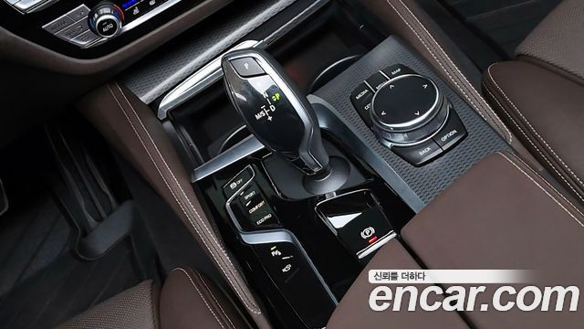 BMW 5-Series 523d M Sport