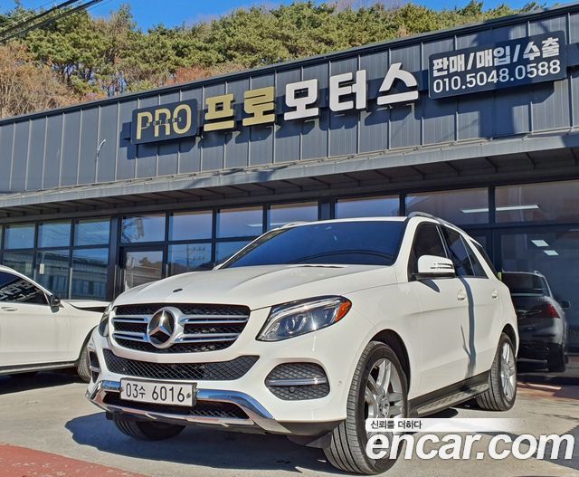 Mercedes-Benz GLE-Class GLE350 d 4MATIC