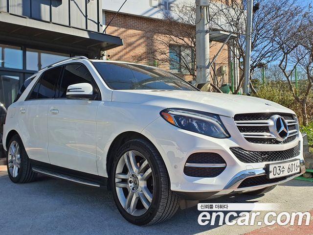Mercedes-Benz GLE-Class GLE350 d 4MATIC