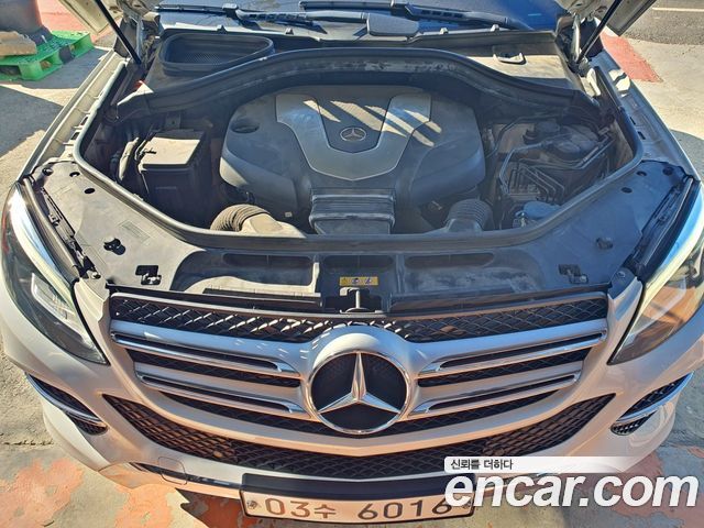 Mercedes-Benz GLE-Class GLE350 d 4MATIC
