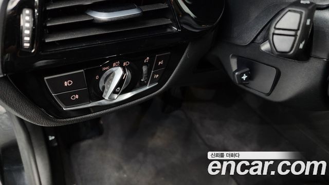 BMW 5-Series 520i Luxury