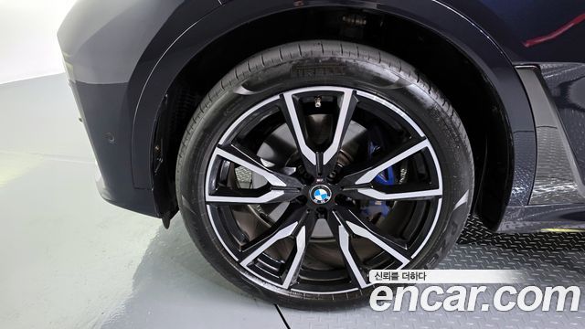 BMW X7 xDrive 30d M Sport First Edition