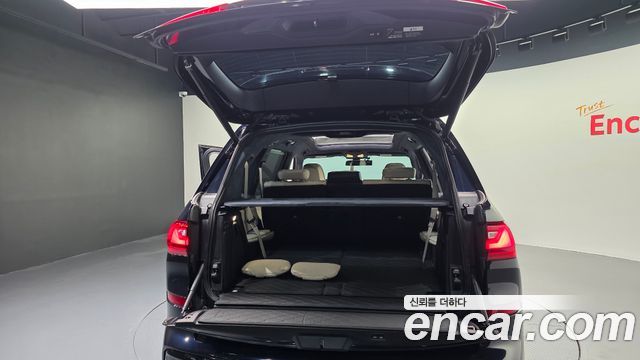 BMW X7 xDrive 30d M Sport First Edition