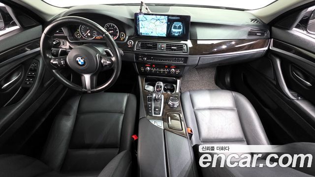 BMW 5-Series 528i xDrive M Aero Dynamic