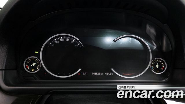BMW 5-Series 528i xDrive M Aero Dynamic
