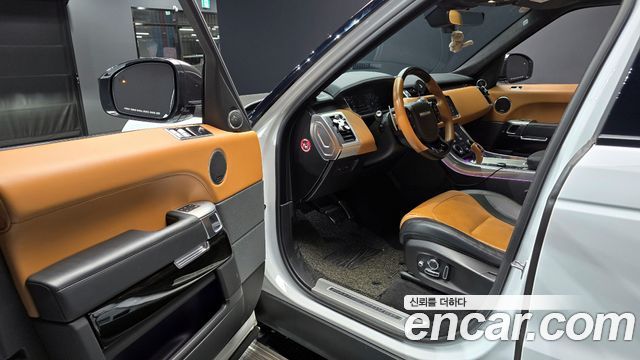 Land Rover Range Rover Sport 5.0 SVR