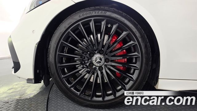 Mercedes-Benz C-Class C300 4MATIC AMG Line