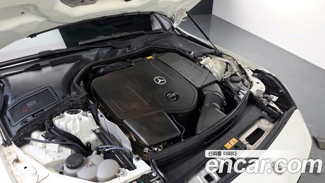 Mercedes-Benz C-Class C300 4MATIC AMG Line