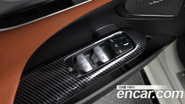 Mercedes-Benz C-Class C300 4MATIC AMG Line