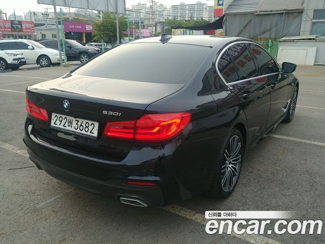 BMW 5-Series 530i M Sport Package Plus