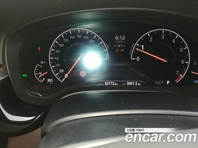 BMW 5-Series 530i M Sport Package Plus