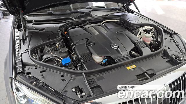 Mercedes-Benz S-Class S560eL