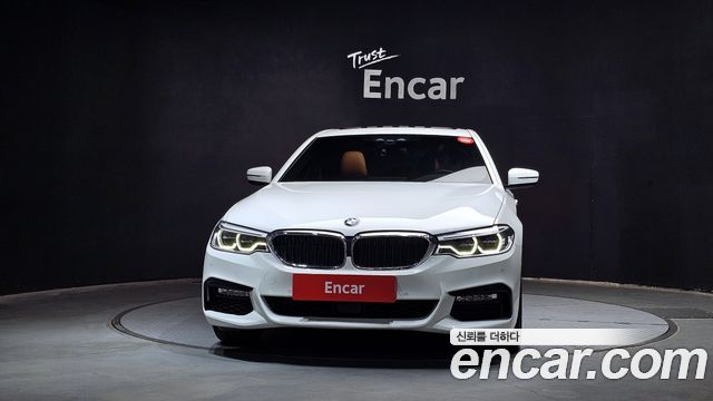 BMW 5-Series 530i xDrive M Sport Package