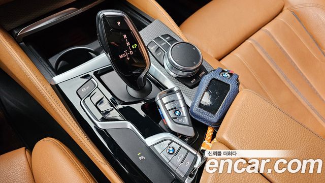 BMW 5-Series 530i xDrive M Sport Package