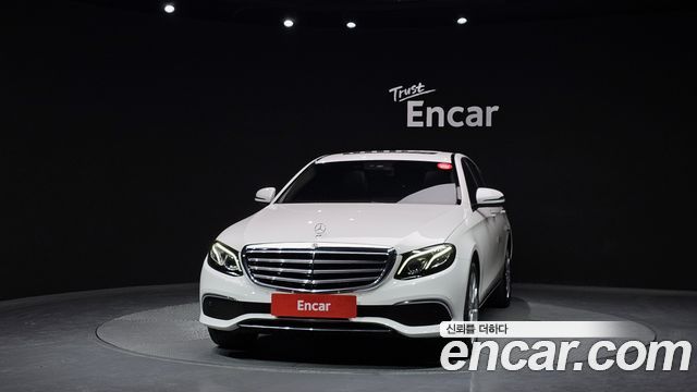 Mercedes-Benz E-Class E220d Exclusive