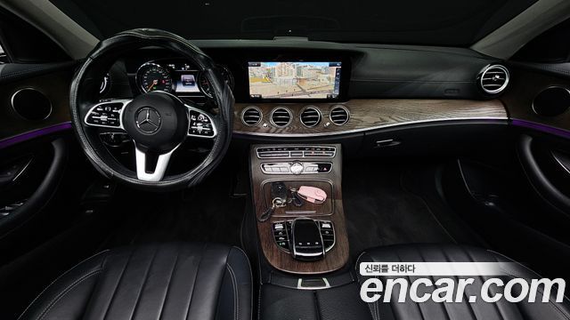 Mercedes-Benz E-Class E220d Exclusive